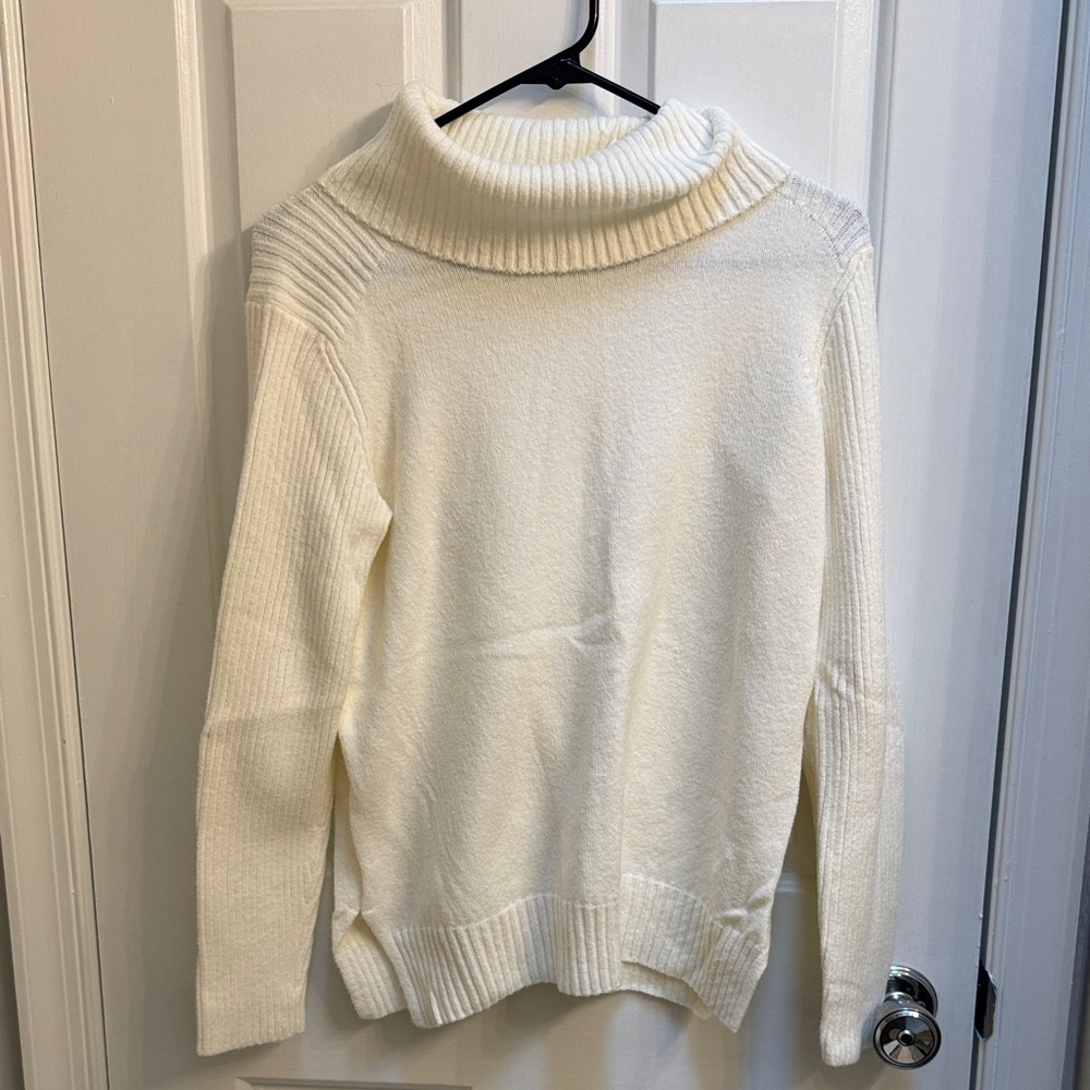 Lucky Brand Cream Turtleneck Sweater